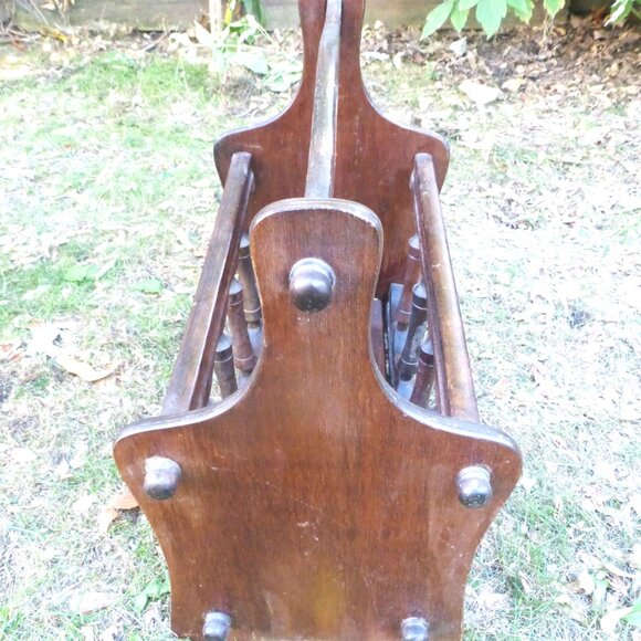 BS - Vintage MAGAZINE HOLDER Magazine Rack Wood Magazine Rack MCM LP Holder Yarn - Picture 1 of 6